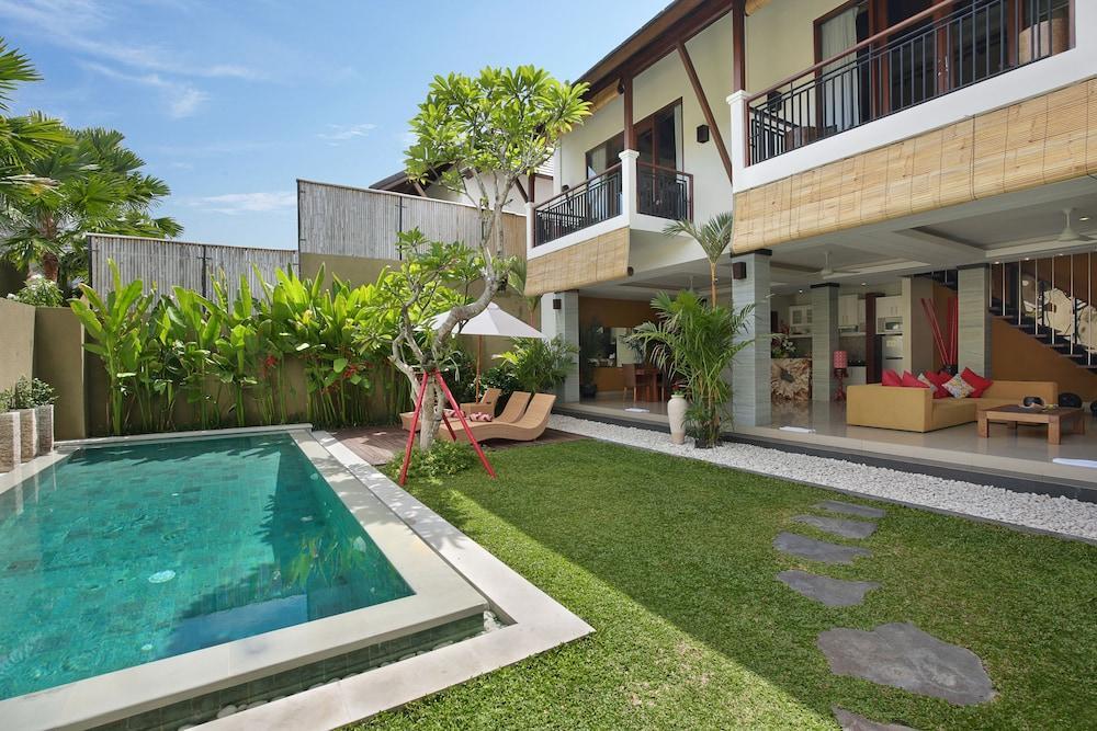 The Kumpi Villas Seminyak Eksteriør billede